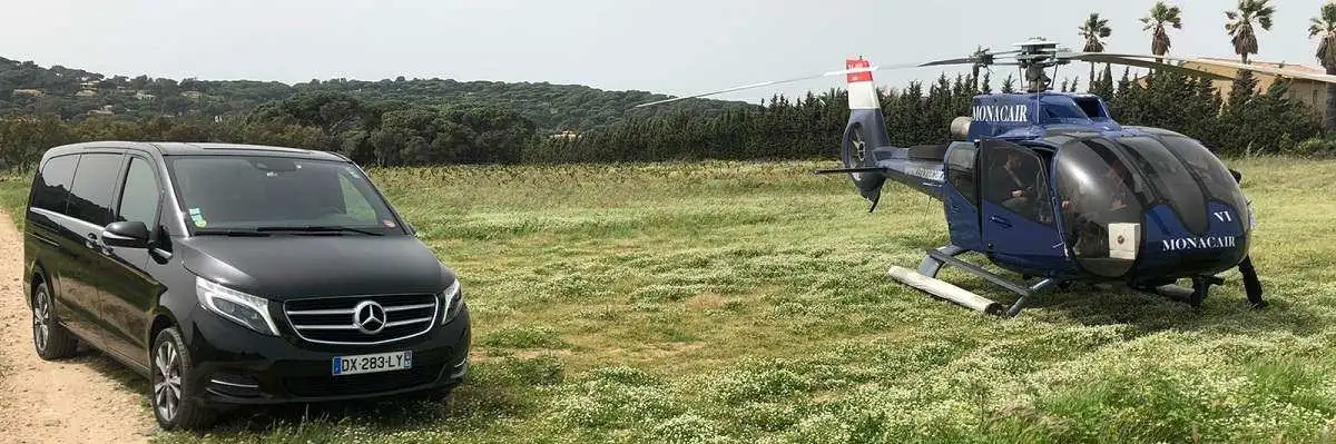 Transfert de clients entre un hélicoptére et un van vito à Saint Tropez
